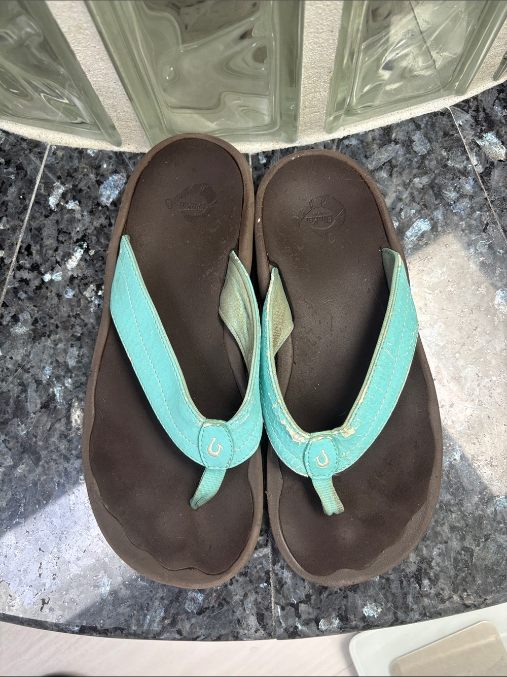 Olu kai Teal Women's Sandals - Unknown Brand size 6 still has lots of wear